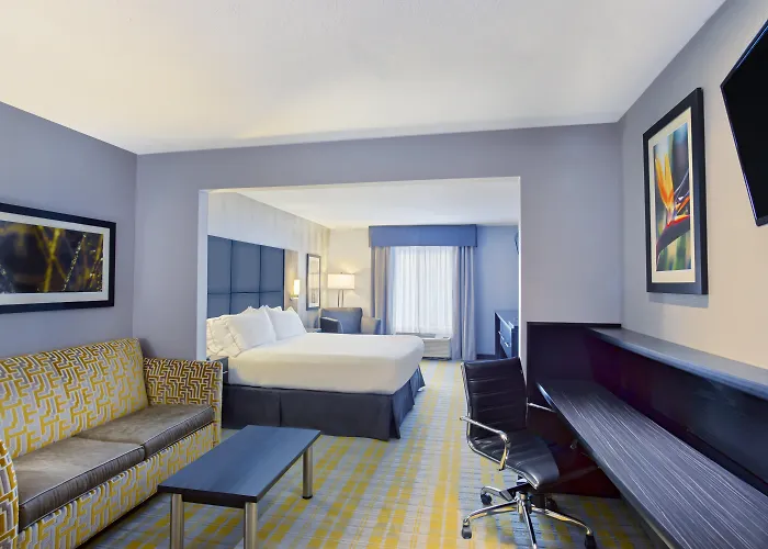 Holiday Inn Express & Suites Cooperstown By Ihg