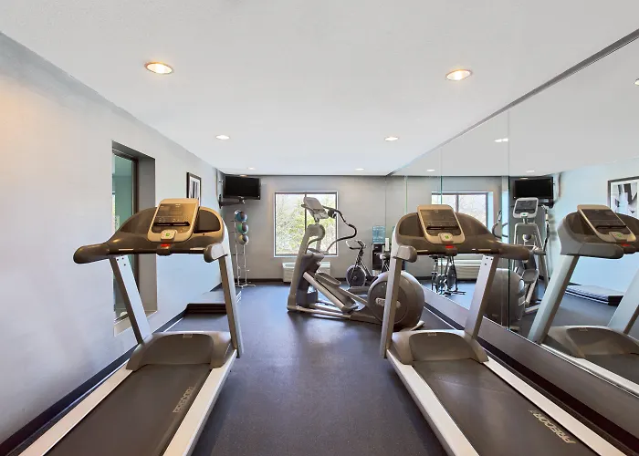 Holiday Inn Express & Suites Cooperstown By Ihg