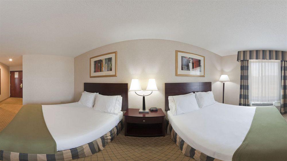 Express & By Ihg Hotel
