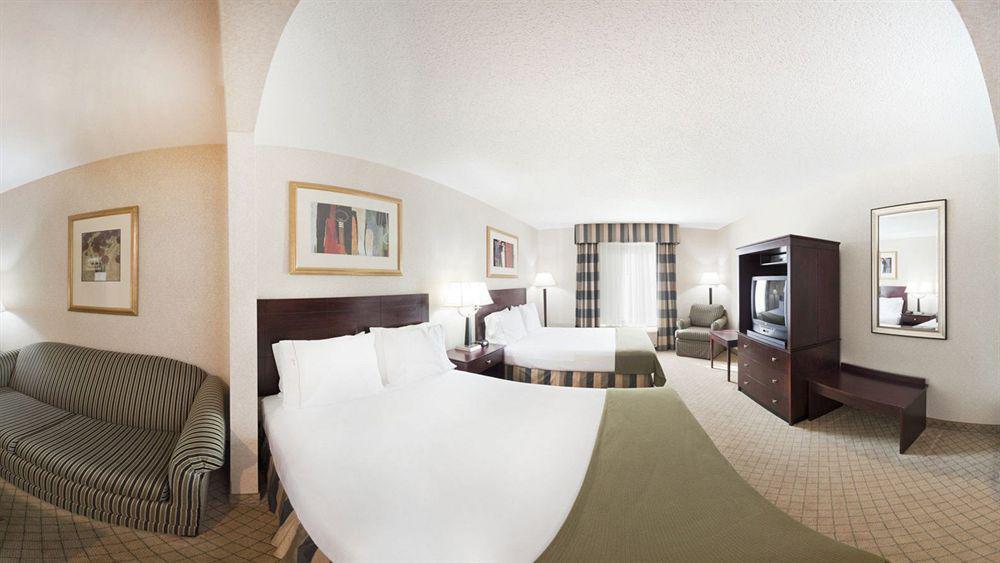 Express & By Ihg 2* Cooperstown