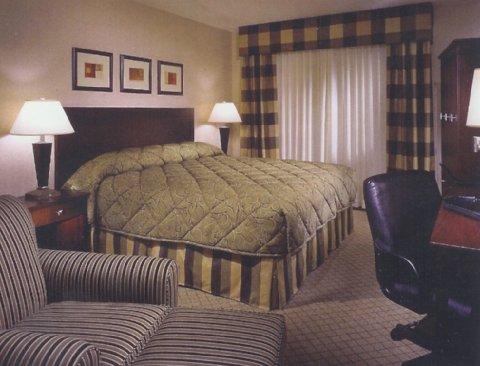 Express & By Ihg 2*