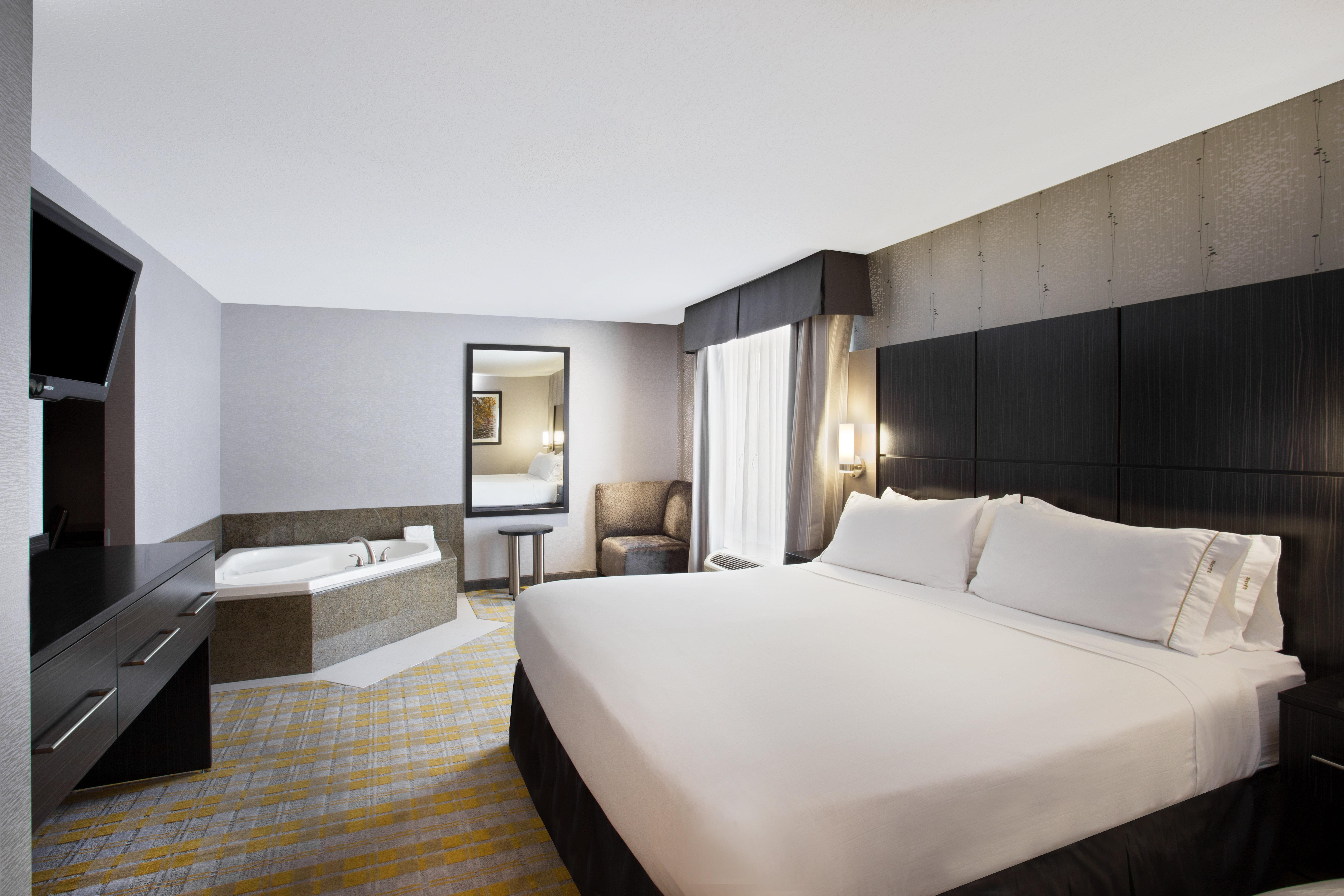 Hotel Express & By Ihg